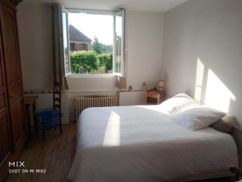 Chambre Calme Et Accueillante 13 Kmtrs Aeroport, Parking Gratuit, Navette Gare Ou Aeroport Saint-Germain-la-Poterie Экстерьер фото